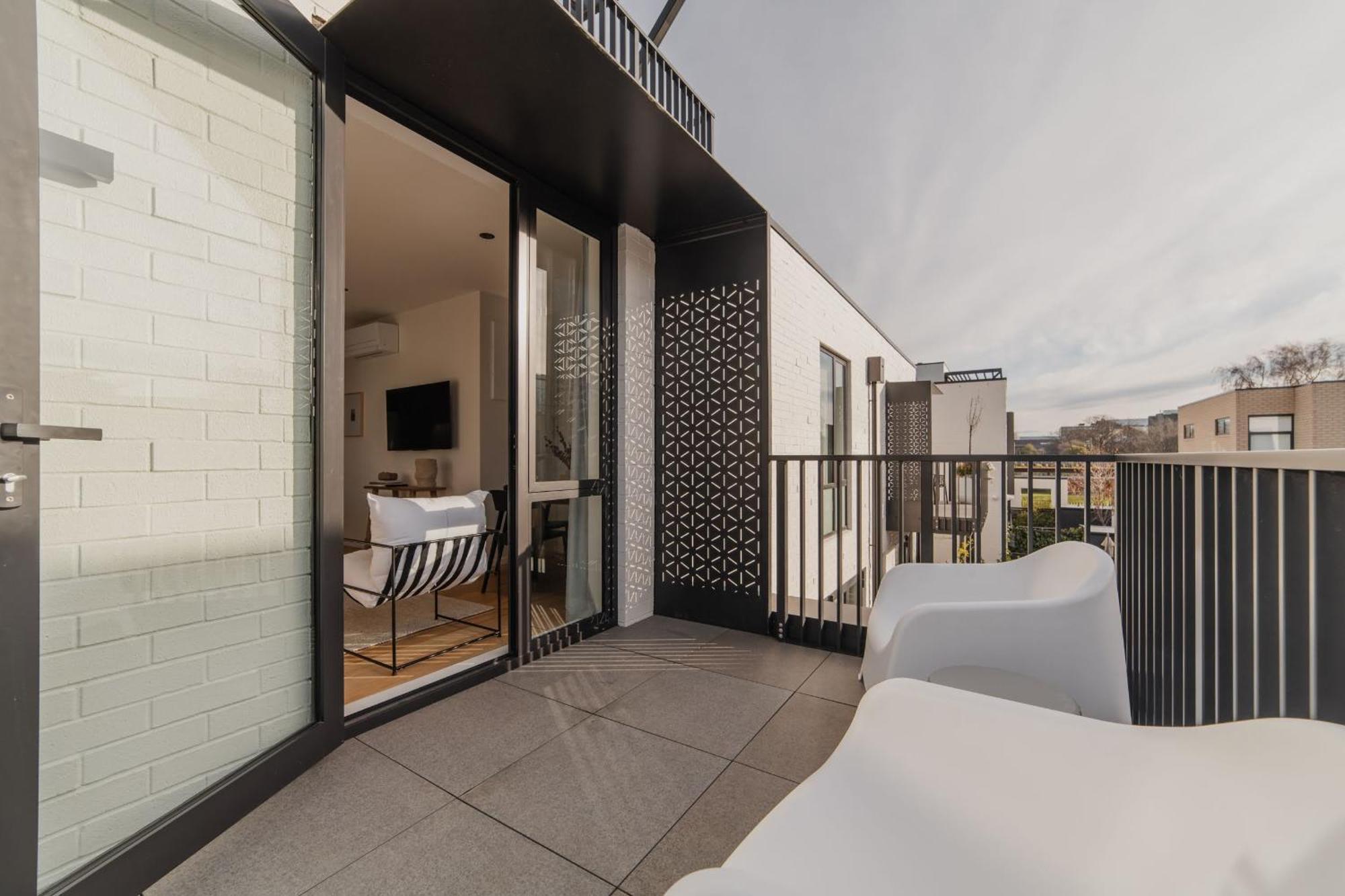 Chic And Contemporary Living At Cambridge Terrace Villa Christchurch Exterior foto